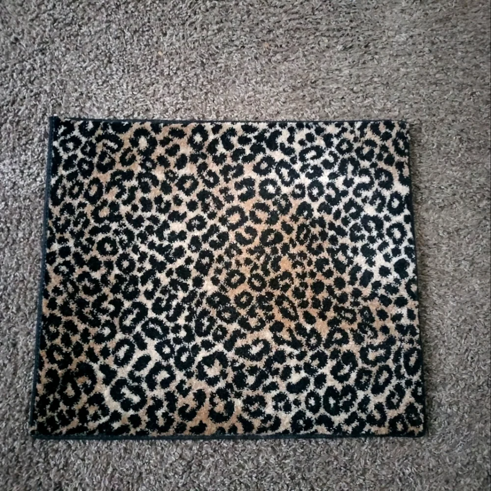Bathroom mat